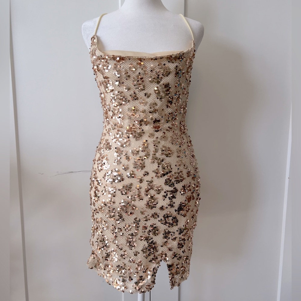 Hello Molly Gold Sequin mini dress size 4 - Picture 3 of 6